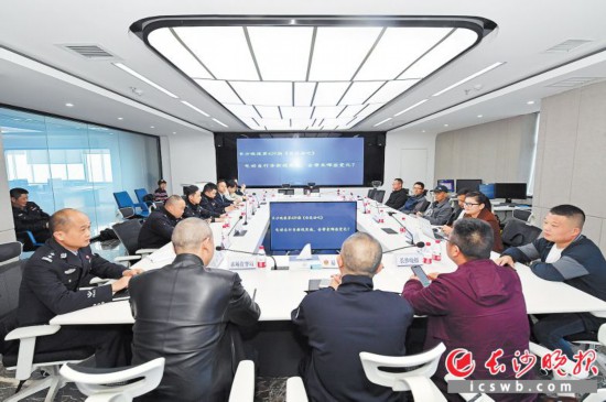 ������ǰ����429�ڡ���˵���ɡ���ֳ����ڶࡰ���ѡ�Χ�ơ��綯���г��¹�ʵʩ���������Щ�仯������һ���⣬չ�����������ۡ� 